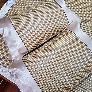 Chiếu điều hòa cao cấp xuất Nhật kích thước 1m6 x 2m nằm được 2 mặt (bao gồm túi đựng + 2 vỏ gối)