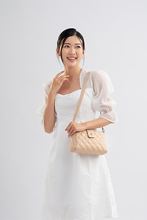 Túi Yuumy ( Thời trang nữ hình chữ nhật họa tiết chần chỉ size 21 - Túi đeo vai da Seasand YN211 )