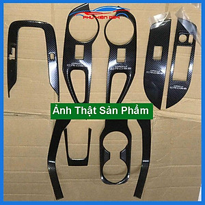 Ốp nội thất Toyota Cross 2020-2021-2022 vân Cacbon bảo vệ chống trầy xước và làm đẹp xe