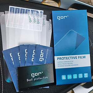 Miếng dán màn hình Gor Cho Iphone 14 Pro Max/ 14 Pro/ 14 Plus/ 14 Cảm ứng nhạy, Chống trầy xước, Hạn chế vân tay - Hãng Gor (5 miếng) - Hàng nhập khẩu.