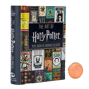 The Art Of Harry Potter: Mini Book Of Graphic Design