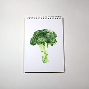 Sổ vẽ chuyên dụng A5 dòng cao cấp từ Ý, có vân màu trắng sang vẽ đẹp chì và màu nước lên màu giữ được độ trong, giấy dày định lượng 260gsm 15 tờ Green Art - Hàng chính hãng