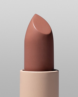 Son kem thỏi mịn lì, mướt nhẹ môi. siêu ẩm, giúp môi căng đầy, làm mờ rãnh môi Creamy Soft Lipstick 4.4g Inglot