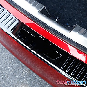 Bộ ốp chống trầy Cốp INOX dành cho xe Toyota Fortuner 2016-2019 - Bên trong