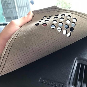 Thảm Taplo Toyota Colora Cross Da Vân Carbon Cao Cấp, Chóng Nóng Xe, Phản Chiếu Ánh Nắng