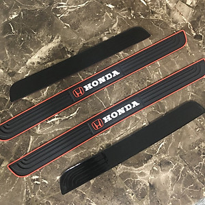 Bộ 4 miếng nẹp bước chân chống trơn trượt, trày xước xe ô tô, xe hơi cao cấp