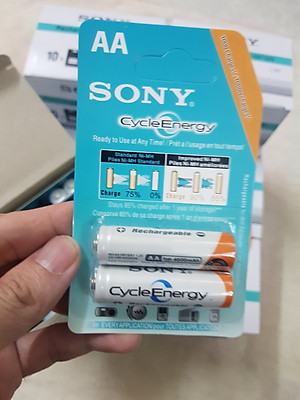 Pin tiểu sạc 2A (AA) 4600 mAh và 3A (AAA) 4300mAh dùng cho các thiết bị điện tử và bộ sạc Jiabao A612