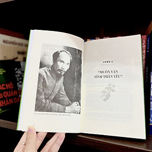 Sách Di sản Hồ Chí Minh. Bác Hồ với thiếu niên, nhi đồng