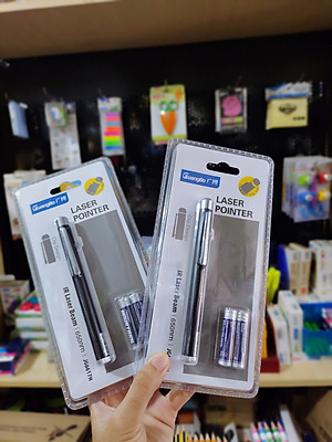 JG6617 Bút chỉ laze Guangbo (Giao màu ngẫu nhiên)