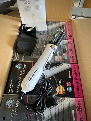 Máy Tạo Kiểu Tóc Bổ Sung Ion Âm Tescom NBIC32 (450W)