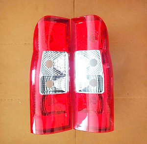 Bộ Đèn Hậu Ford Transit (2007 - 2012)