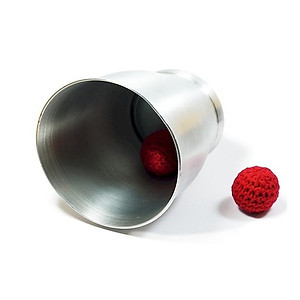 Ảo thuật Chop cup - Banh xuyên ly