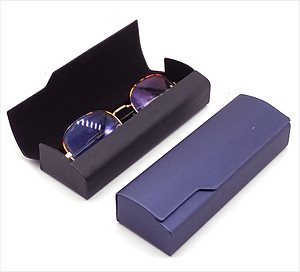 Hộp đựng kính cận thời trang