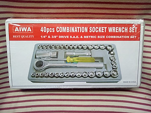 Bộ dụng cụ sửa chữa đa năng 40 món dùng để sửa xe máy, ô tô - Hàng chính hãng