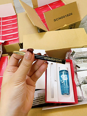 Chì kẻ mắt Lancome Le Crayon Khol màu 01 Noir - Size mini tách set