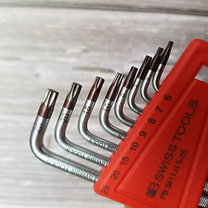 Bộ Lục Giác Knurled Hoa Thị 8 Chi Tiết T6-T25- PB Swiss Tools PB 3411.H 6-25