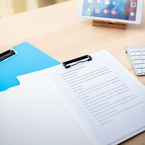 Bìa File Bảng Kẹp Tài Liệu Văn Phòng Trình Ký A4 Deli - Nhiều Màu Sắc Pastel Lưu Trưc Tài Liệu Chứng Từ Hồ Sơ - EF75002 CF750