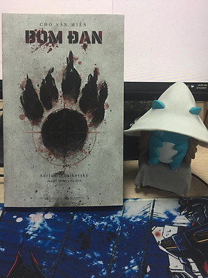 Chó Săn Miền Bom Đạn - Tiểu thuyết hành động giả tưởng kịch tính & đầy nhân văn