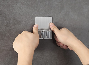 Combo 2 móc treo cán chổi dán tường inox 304 Hobby home decor CV-2 có keo dán