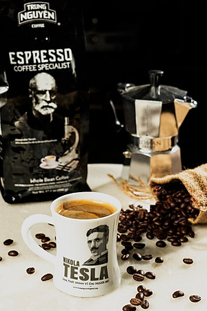 Ly Sứ Trung Dáng Eo CaoTrung Nguyên Legend -  - Mẫu Ngẫu Nhiên