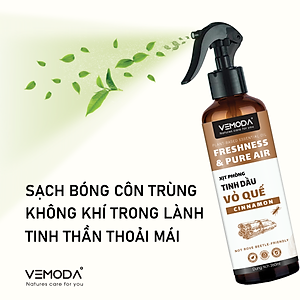 Bình Xịt phòng tinh dầu Sả Chanh, Bạc hà, Quế, Bạch đàn chanh Vemoda giúp hỗ trợ đuổi muỗi, thơm phòng nhanh chóng. Chai xịt hỗ trợ đuổi muỗi từ tinh dầu thiên nhiên