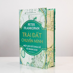 Trái Đất Chuyển Mình ( Bản Đặc Biệt - Bìa vải ) - Trạm Đọc phân phối