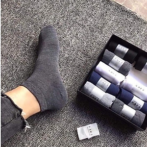 Set 10 đôi tất cổ ngắn , vớ nam cao cấp , vải cotton, giúp ôm sát chân ,chống mùi hôi chân , kháng khuẩn ,phù hợp tất cả các loại giày tạo cảm giác êm ái khi mang