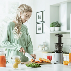 Máy Ép Chậm Olivo SJ210 Vỏ Hợp Kim Thương Hiệu Mỹ Dung Tích 0.35 Lít Công Suất 200 W - Hàng Chính Hãng