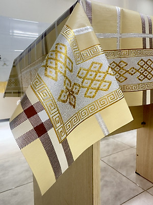 Khăn trải bàn W.751 caro - nhũ vàng 90 x 150 cm, không thấm nước, dễ làm sạch