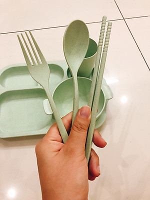 Bộ Khay đựng đồ ăn kèm phụ kiện bằng Lúa Mạch - Hàng Chính Hãng 