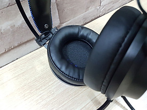 Tai nghe gaming Wangming WM9800 7.1 USB LED (Đen) - Hàng nhập khẩu