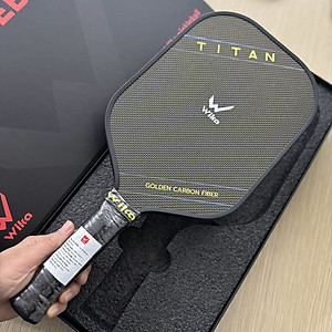 Vợt Wi-ka Titan chơi Pickleball siêu bền, kiểm soát bóng tốt với mặt vợt bằng TITANIUM VÀNG - Chính hãng