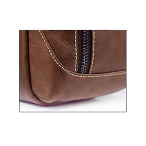 Túi đeo chéo nam DA BÒ THẬT – BEE GEE DCN9094