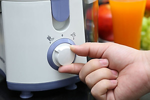 Máy Ép Trái Cây Philips HR1811 (300W) - Trắng Xanh - Hàng chính hãng