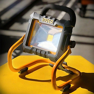 Đèn làm việc dùng pin Lithium 20V INGCO CWLI2002 - HÀNG CHÍNH HÃNG