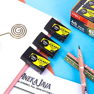 Gôm Tẩy Chì 2B / 4B Deli Màu Đen Tẩy Sạch Ít Vụn Tẩy Nhỏ Gọn - Phù Hợp Học Sinh, Sinh Viên, Văn Phòng Vẽ Thi Trắc Nghiệm