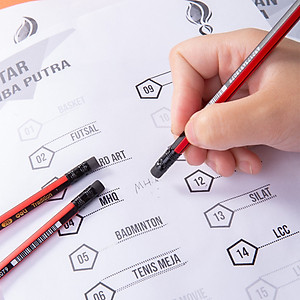 Bút 2B kèm tẩy Deli - sọc neon nhiều màu - 12 cây/hộp - E37013 / E37014 / E37015 / E37016/ E37000/ E58103/ E10902