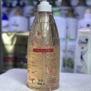 Sữa tắm thơm trắng mịn da JOJOBA bông hoa Shower Gel New Moon Nhật Bản tặng kèm móc khóa