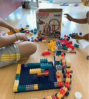 Bộ đồ chơi xếp hình 520 chi tiết cho bé lắp ráp - Trò chơi phát triển tư duy, sáng tạo, trí tưởng tượng 