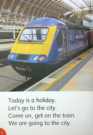 Dolphin Readers Level 2: A Visit To The City