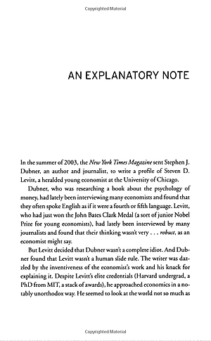 Sách Freakonomics : A Rogue Economist Explores the Hidden Side of Everything (Revised Edition Includes New Material)