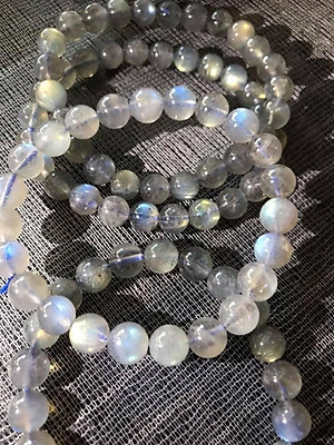 CHIẾC VÒNG TAY ĐÁ XÀ CỪ TỰ NHIÊN ÁNH SÁNG ĐẸP MÀU XANH XÀ CỪ NHẸ NHE 9MM NỮ MỆNH THỦY MỘC HỎA 