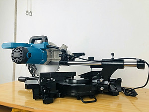 MÁY CẮT NHÔM THANH TRƯỢT CLASSIC CLA-1030 (2000W) - HÀNG CHÍNH HÃNG + TẶNG LƯỠI CẮT 255M + TẶNG BAO TAY INGCO HGVK05