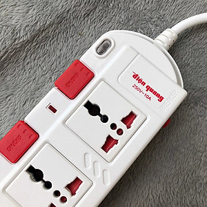 Ổ cắm Điện Quang ĐQ ESK SM740SL (4 lỗ 3 chấu)