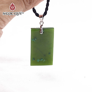 Mặt dây chuyền ngọc bích mệnh hỏa, mộc - Ngọc Quý Gemstones