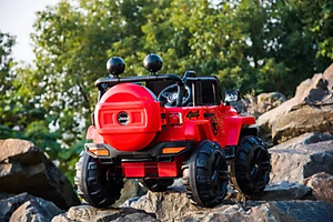 Xe ô tô điện trẻ em, xe oto điện cho bé 2 chỗ ngồi TILO KIDS TLK-5678 kiểu dáng địa hình siêu ngầu, có điều khiển từ xa, bluetooth, chế độ nhún