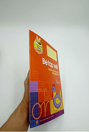 Tủ Sách Cho Bé Vào Lớp 1 - Bé Tập Viết Dành Cho Học Sinh Mẫu Giáo Lớn (Tập 2)