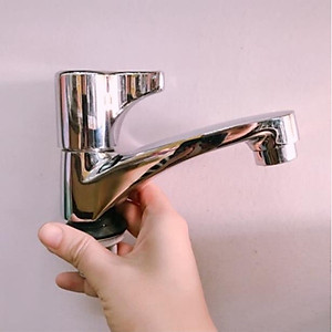 COMBO Chậu rửa mặt treo tường cỡ nhỏ GL4035CS - 40x35 cm, vòi rửa mặt đồng mạ crom lanh (đẹp, nhẹ nhàng tinh tế); chậu viền chống tràn