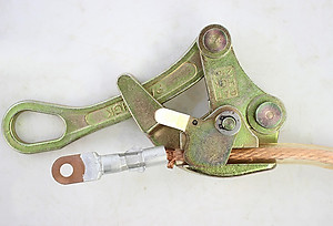 Cóc Kẹp Cáp (Loại 2 Tấn), Đớp Cáp Dùng Để Giữ Dây Cáp Sử Dụng Trong Điện  Lực, Viễn Thông, Mụp Cáp - Hàng Chính Hãng