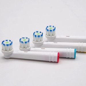 Cho máy Oral B, EB60-X Extra Thin Care Lông mềm, set bộ 4 đầu bàn chải đánh răng điện thay thế Minh House